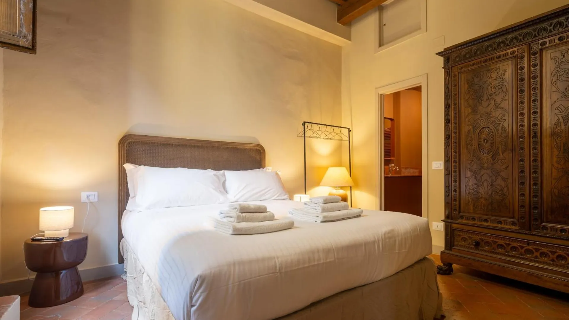 Renaissance Tower Apartment Florence Italy