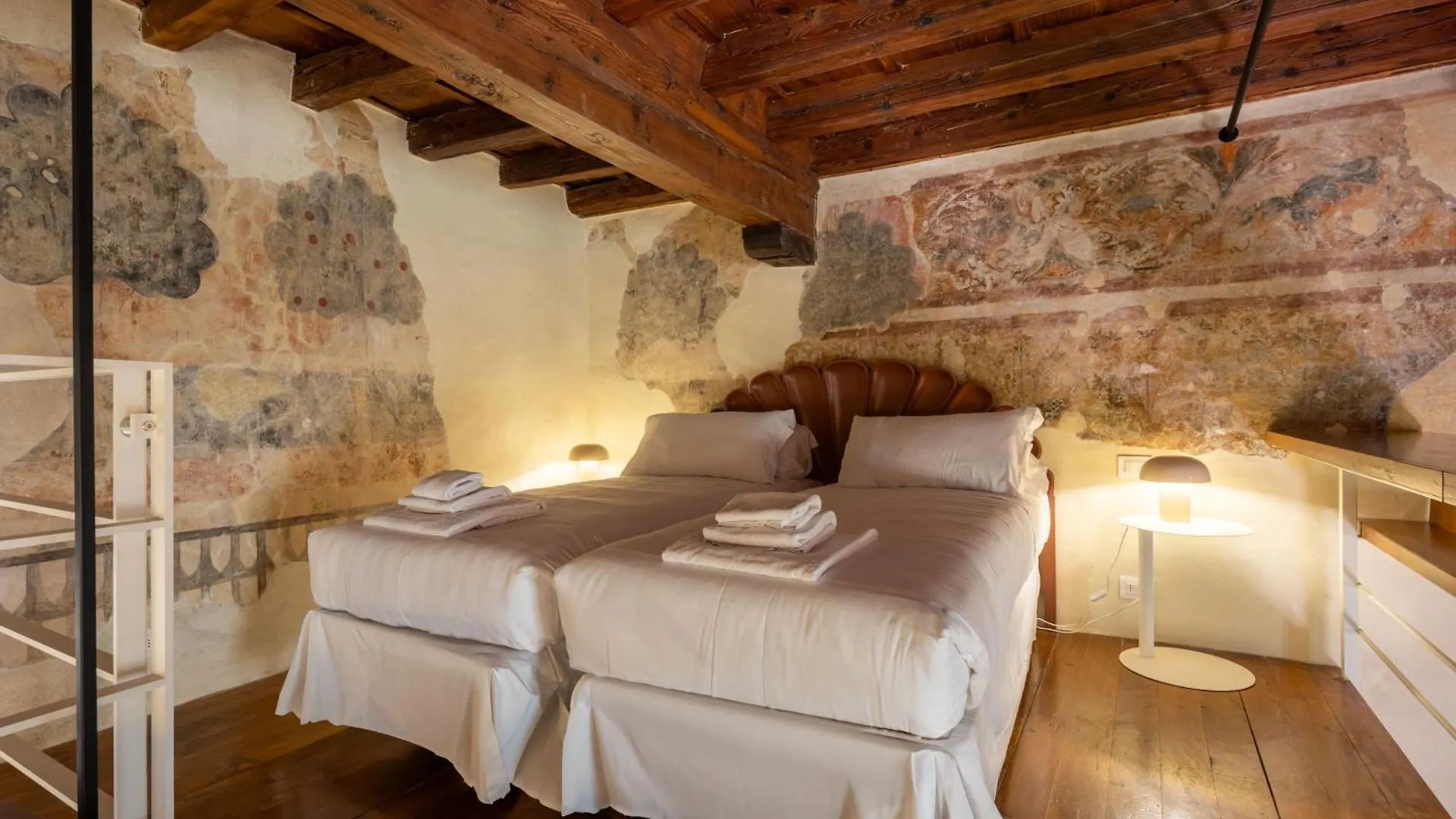 Renaissance Tower Apartment Florencja